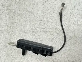 Mdeg50090 Volkswagen T50194 2009-2017 Cc Rear Radio Antenna Booster Oem