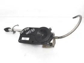 30889667 Volvo 2000-2004 S40 Power Radio Antenna Assembly