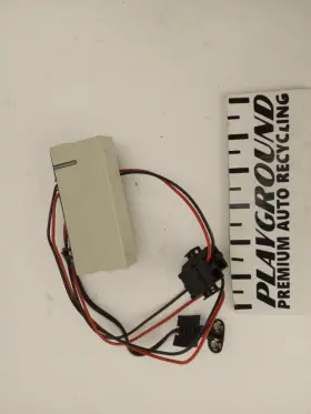 645.vo1r96 Volvo 850 Antenna Amplifier Control Unit Fits 1992 1993 1994 1995 1996 1997 92