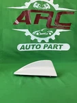 6941008 Bmw Series E90 E92 Empty Housing For Roof Antenna Shark 300 Alpinweiss Used. Price: $25.00.