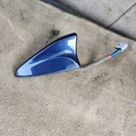 2016-2018 Kia Sorento Antenna Shark Fin Radio Oem Blue 96210-C6110 Used. Price: $110.00.