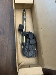 Nos Gm 22143619 Radio Power Antenna Stereo Buick Roadmaster 1991-1996 Sedan New. Price: $499.99.