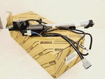 8630060050 Toyota Land Cruiser FJ80 FZJ80 1991-1997 Oem Antenna Assy W/ Holder New. Price: $200.95.