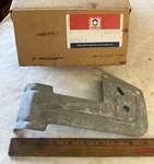 1988-1996 Chevy Corvette Acdelco Power Antenna Bracket Gm Nos SR6 New. Price: $18.00.