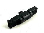 Volkswagen Golf MK7 Aerial Antenna Disturbance Filter Suppresor Unit 5N0035570 Used. Price: $8.10.