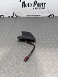2015-2020 Cadillac Escalade Esv Upper Roof Antenna Sharkfin Oem 23447542 1181952 Used. Price: $50.00.
