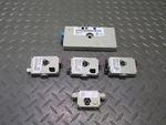07-13 Bmw E93 335I Convertible Radio Diversity Antenna Amplifier Set Oem Used. Price: $57.21.