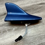 2008-2010 Lexus LX570 Roof Antenna Assy Oem Part# 86760-60070-J0 Used. Price: $59.95.