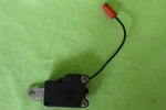 Mercedes W220 Antenna Amplifier Filter A2208201489 Used. Price: $7.00.