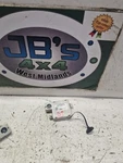 Land Rover Discovery Antenna Amplifier 5H32-18K891-EA Used. Price: $33.92.