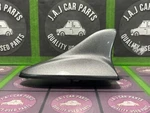 2012 Hyundai Equus Roof Mounted Shark Fin Antenna (ident: 96555-3N5Q) Oem Used. Price: $69.99.