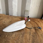 2022 -2024 Acura Mdx Roof Radio Shark Fin Antenna Oem 39150TYAA012M1 White Used. Price: $75.00.