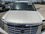 Escalade 2007 Antenna 104575552 Used. Price: $77.35.