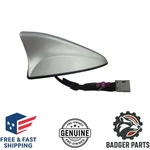 13 14 15 Hyundai Santa Fe Lwb Roof Shark Fin Antenna Oem 96210-4Z100-M8S Used. Price: $110.00.