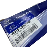 Hyundai Genuine Parts 96210-C2500-V8S Combination Antenna Assembly Oem New. Price: $349.78.