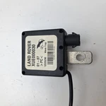 2003-2006 Land Rover Range Radio Antenna Filter Module XUE000030 Used. Price: $89.00.